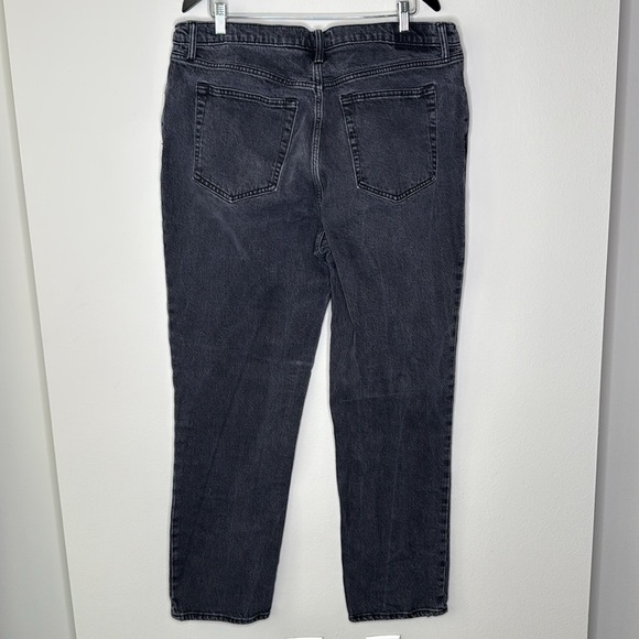Abercrombie & Fitch 90's Straight Ultra High Rise Jeans Dark Wash Size 34/18L - Picture 5 of 9